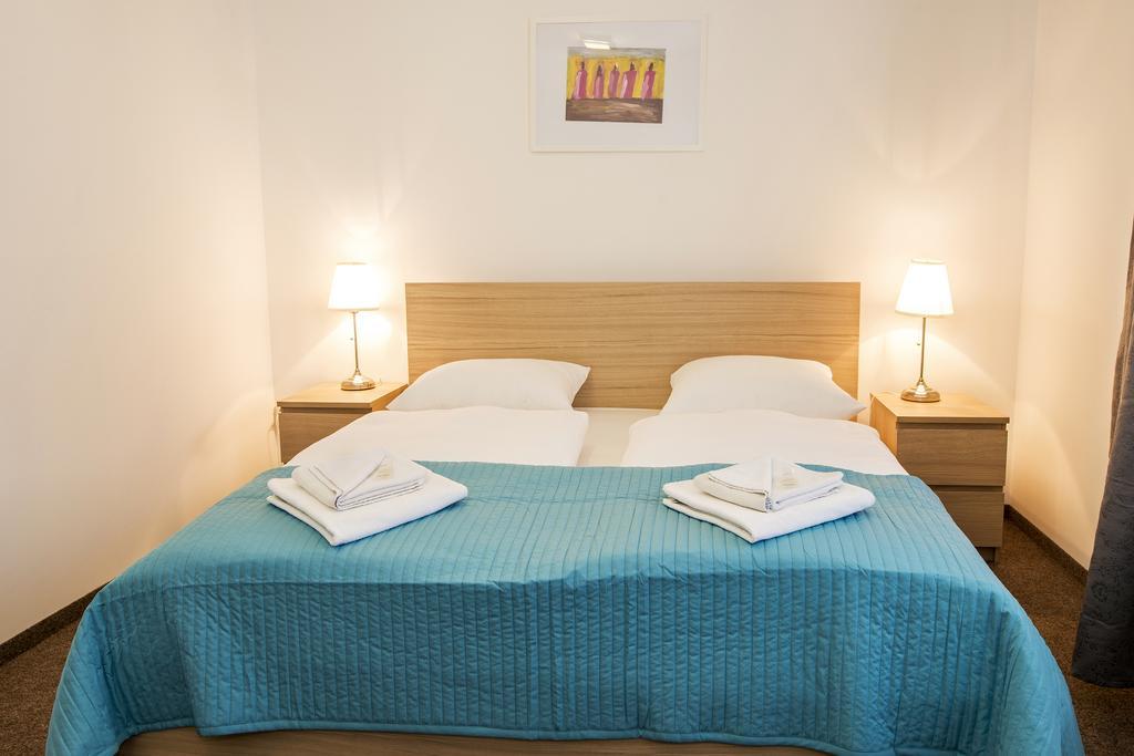 Hotel Petit Dependance 3*