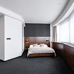 Tempus Club Garni Hotel