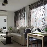 Leo Apartment Free Parking - Augusta