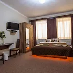 Luxury Air-Conditioned Family Apartment Spitalska Old Town