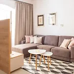 Bastova Apartment
