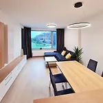 Skypark Spacious Apartment Free Parking