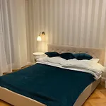 New Oldtown Apartment Near St Martin Cathedral, Ac, Balcony