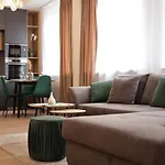 Beautiful And Stylish 2 Bedroom Apartment In The City Center And In The Pedestrian Zone