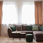 Beautiful And Stylish 2 Bedroom Apartment In The City Center And In The Pedestrian Zone