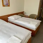 Retro Hotel Suza
