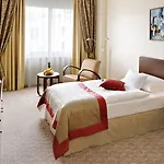 Hotel Devin