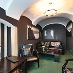 Skaritz Hotel & Residence