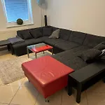 Apartman S Vyhladom Na Hrad