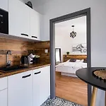 Highnest Apartments