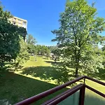 Priestranny Utulny Byt V Ruzinove
