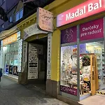 Bada Bing Plaza