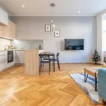 Stylish Luxury Flat In Old Town