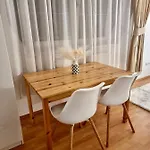 Cozy Apartment Near Hockey & Football Arena