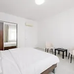 Self Check-In Apartments By Amber