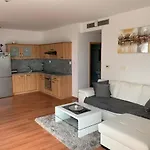 Vienna Gate Apartment