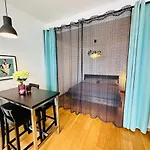 Apartments In Panorama City On 25Th Floor - Amazing View Close To Old Town