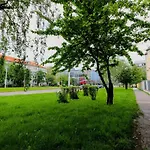 Brand New Apartment By Hockey Stadium