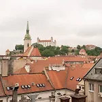 Crystal View
