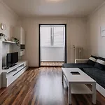 Cozy Apartment In Ruzinov