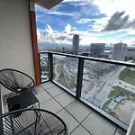New Downtown Apartment Couple Minute From The Old Town