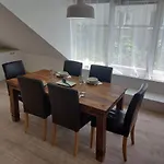 Utulny Apartman V Bratislava 4