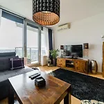 Comfy Condo On The 20Th Floor & Free Parking