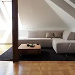 Vynimocny Apartman V Staromestskej Vile S Vyhladom Na Hrad