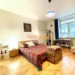 Economy Apartment 2 Min From The Main Station