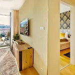 Klinger Downtown Central City High Floor