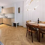 Stadiumside Studio