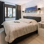 Modern Elegance Retreat