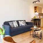 Premium New Apartment With Panoramic Castle View