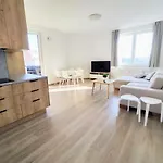 Schanz - Quietly Oriented - Private Parking - Balcony