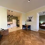 Gorkeho Apartment In City Centre