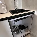 Air Conditioned 1 Room Apartment Vienna Gate, 1