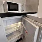 Air Conditioned 1 Room Apartment Vienna Gate, 1