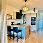 Dizajnovy Apartman - Tehelne Pole - Free Parking