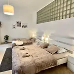 Apartment Lea - Old Town