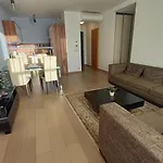 Panorama City - Spacious Apartment Near Eurovea
