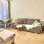 Apartment Simona - Old Town