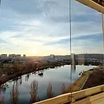 Sag 12Th Floor Koloseo Residence Lake View Free Parking