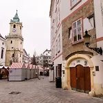 Apartment Lea - Old Town