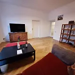 Apartman Sarlot