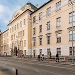 Skau 2 Old Town Family & Business Apartment 2 Floor Free Parking
