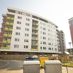 New, Sunny, Terrace, Grill, Parking!