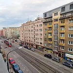 3 Room City Center Apartment By Bratislavatrip