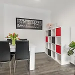 Air Conditioned Apartment 5 Min To Railway Station - Old Town