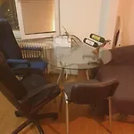 Jonny Room
