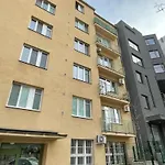 Luxury 2Bed Flat With Free Parking
